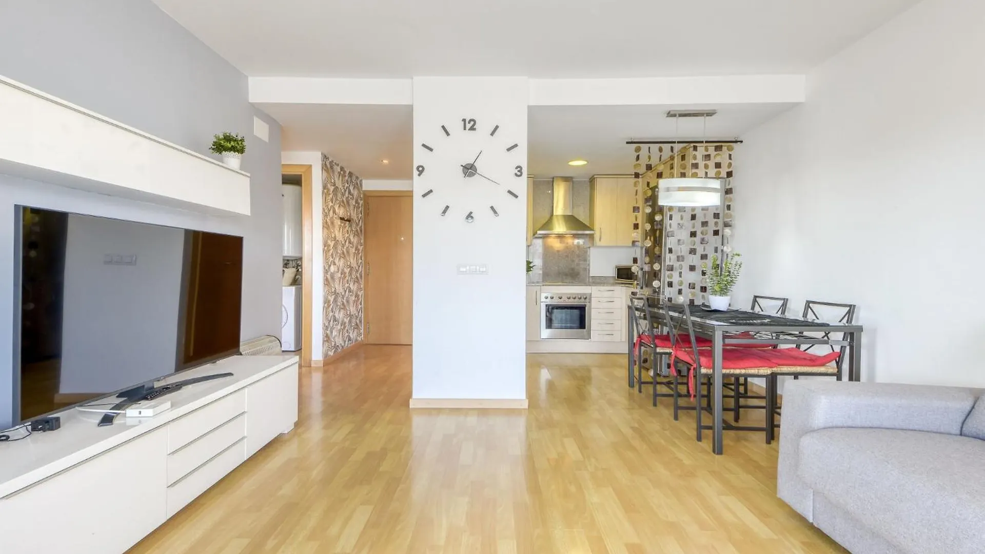 Apartment Aqua Marina By Interhome Roses Spain